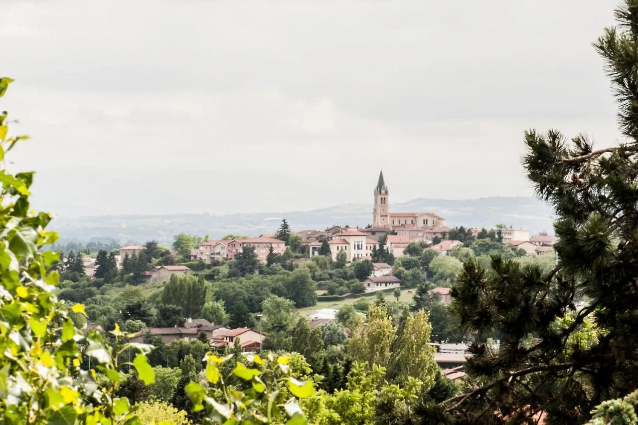 B&B Hotel Lyon Nord 4 Etoiles Дардилли