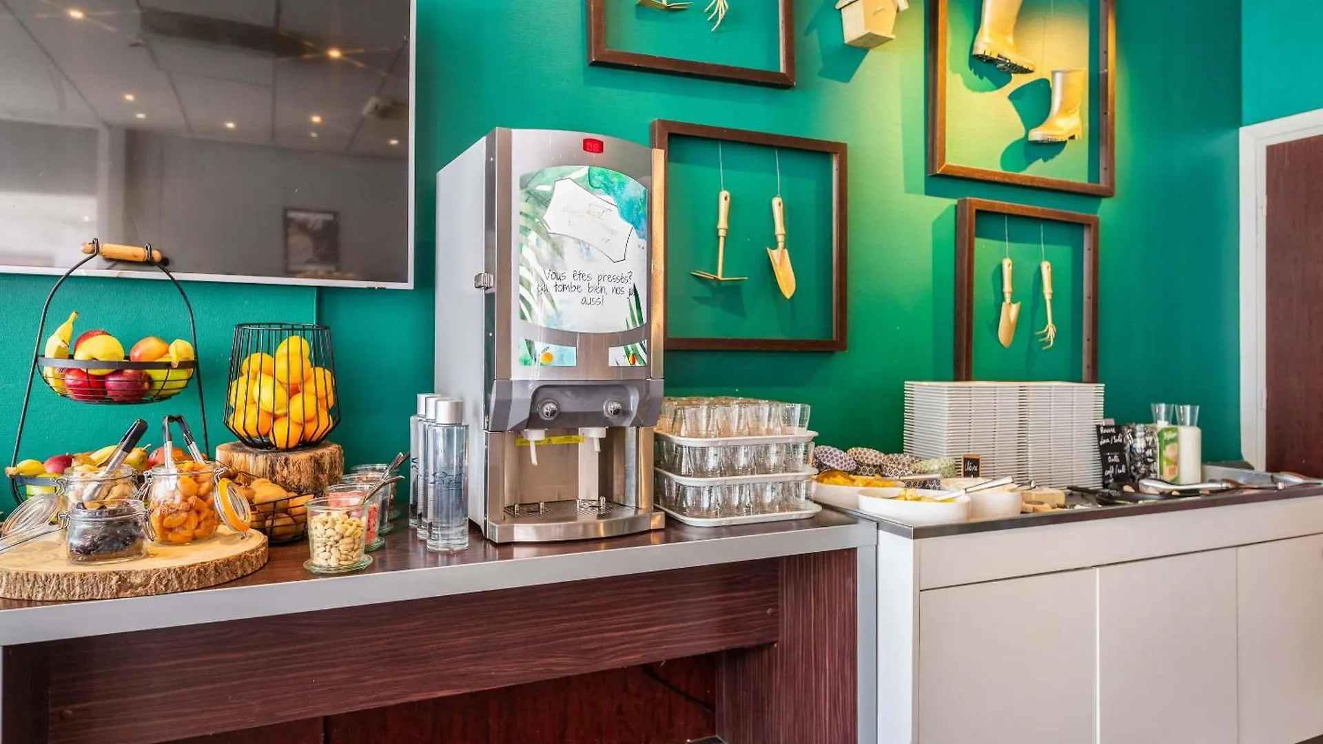 B&B Hotel Lyon Nord 4 Etoiles Дардилли Франция