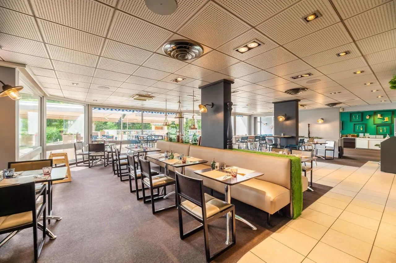 B&B Hotel Lyon Nord 4 Etoiles Dardilly 4*,  France