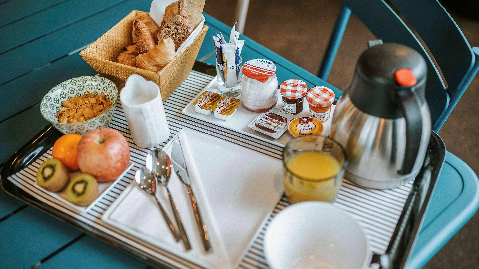 ****  B&B Hotel Lyon Nord 4 Etoiles Dardilly France