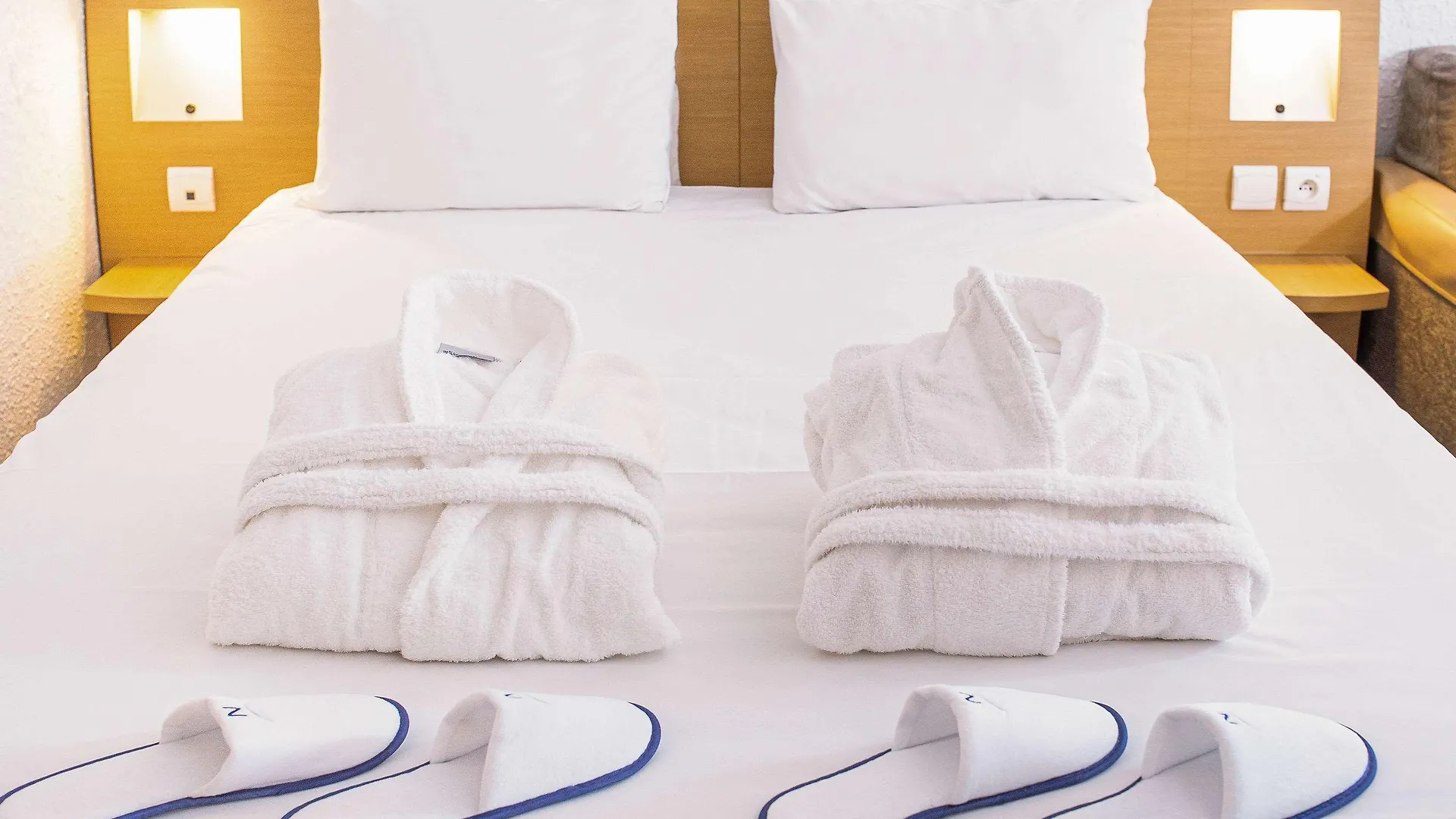 ****  B&B Hotel Lyon Nord 4 Etoiles Dardilly France